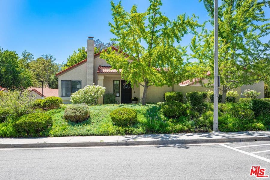 Property photo for 26331 Rainbow Glen Drive, #239, Santa Clarita, CA