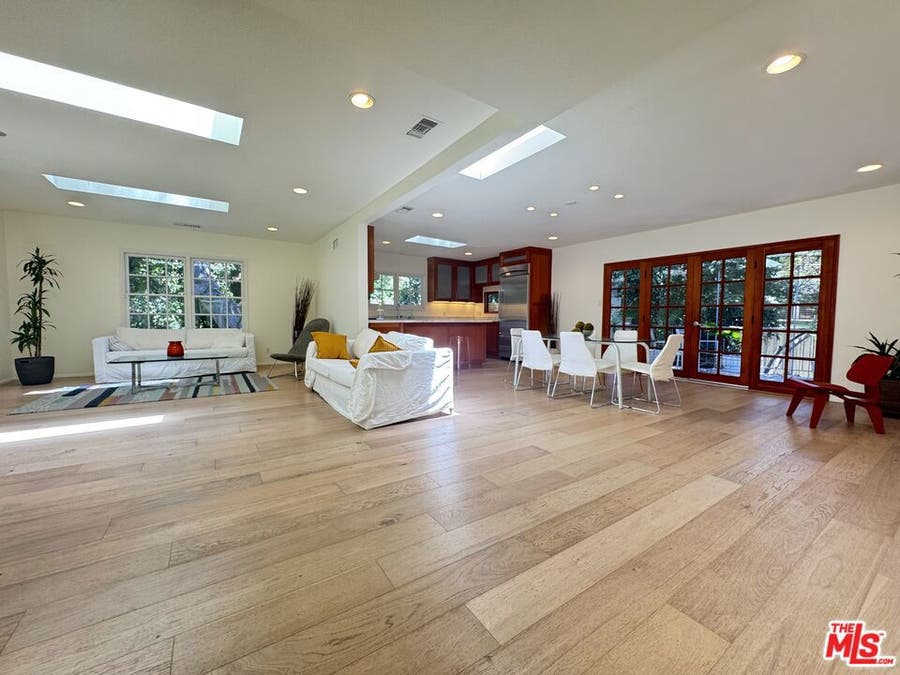 Property photo for 7586 Woodrow Wilson Drive, Los Angeles, CA