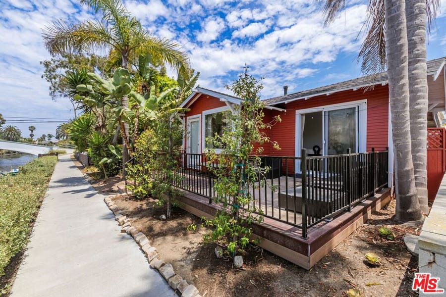 Property photo for 232 Howland Canal, Venice, CA