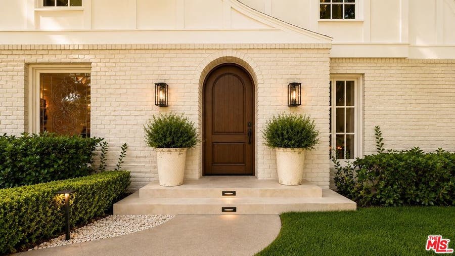 Property photo for 612 N Bedford Drive, Beverly Hills, CA