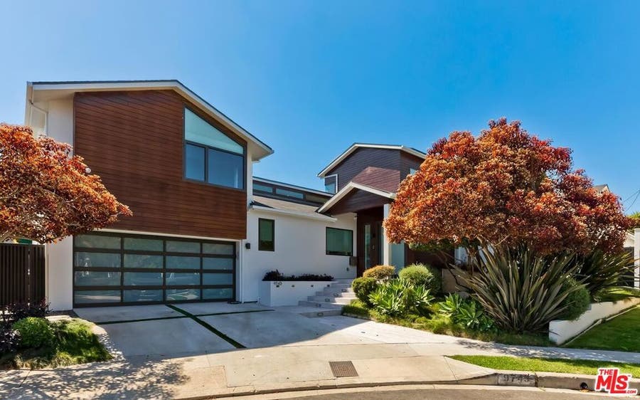 Property photo for 9743 Kirkside Road, Los Angeles, CA