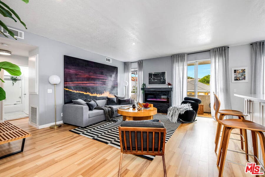 Property photo for 1310 N Detroit Street, #206, Los Angeles, CA