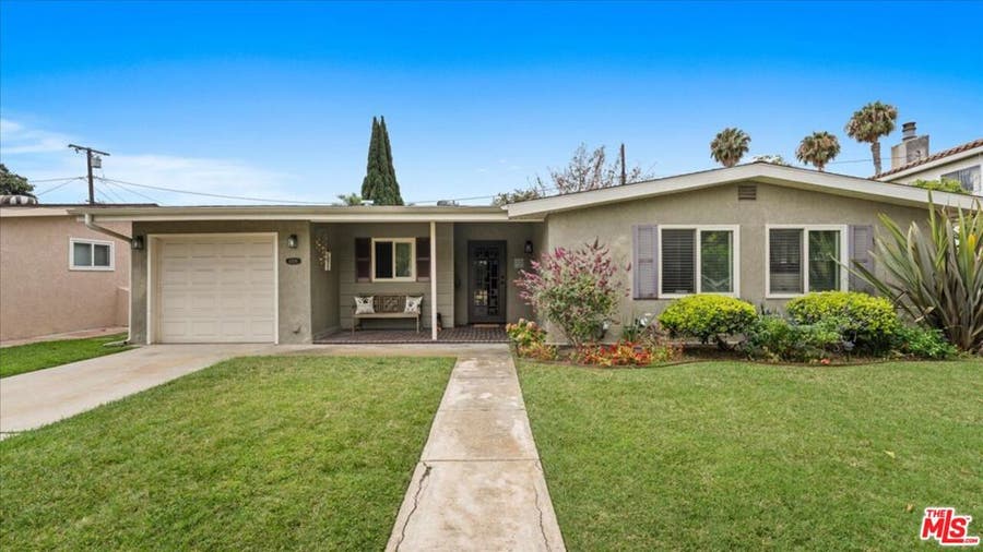 Property photo for 6708 E De Leon Street, Long Beach, CA