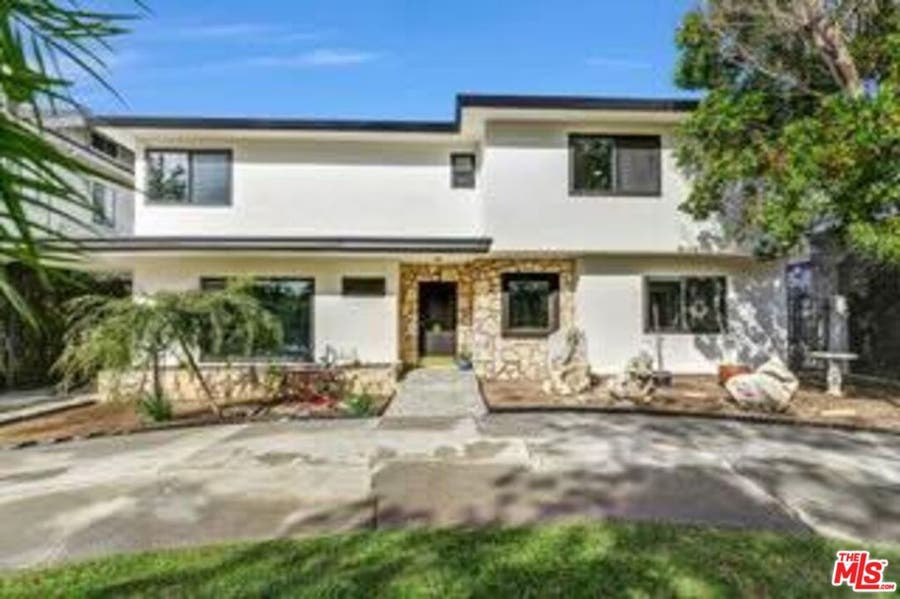 Property photo for 1801 Buckingham Road, Los Angeles, CA