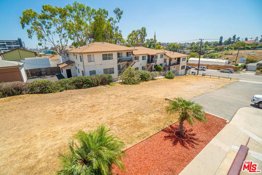 Property photo for 335 Warren Lane, Inglewood, CA