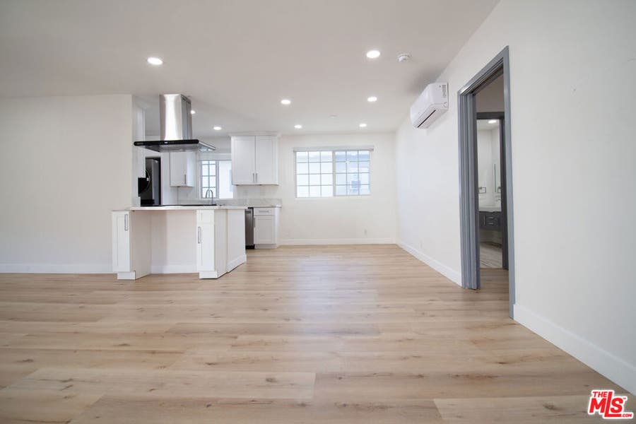 Property photo for 835 S Sherbourne Drive, #9, Los Angeles, CA