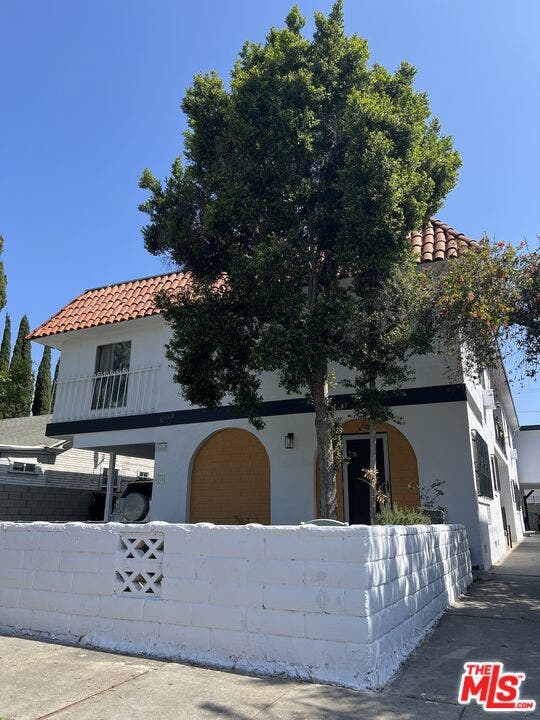 Property photo for 5732 Lexington Avenue, Los Angeles, CA