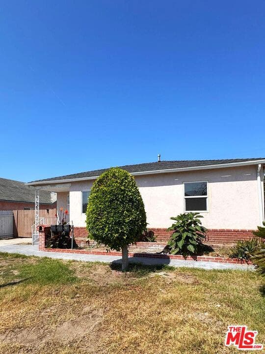 Property photo for 1223 Maple Street, Inglewood, CA