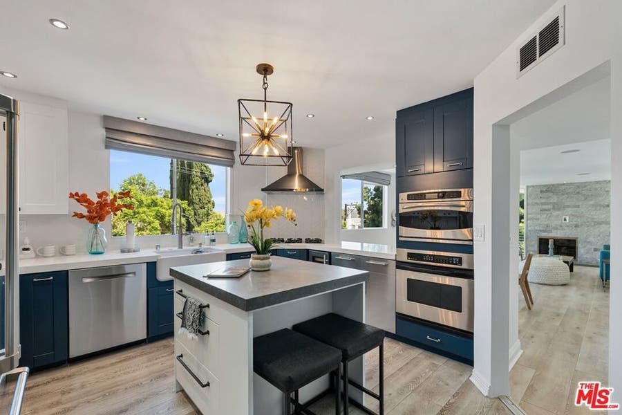 Property photo for 1129 Larrabee Street, #8, West Hollywood, CA