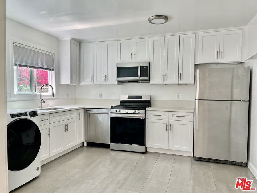Property photo for 629 Hardin Drive, #1, Inglewood, CA