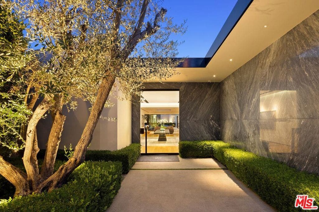 1877 Rising Glen Road, Los Angeles, CA 90069 1877 Rising Glen Road, Los Angeles, CA 90069