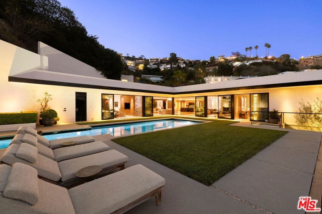 1877 Rising Glen Road, Los Angeles, CA 90069 1877 Rising Glen Road, Los Angeles, CA 90069