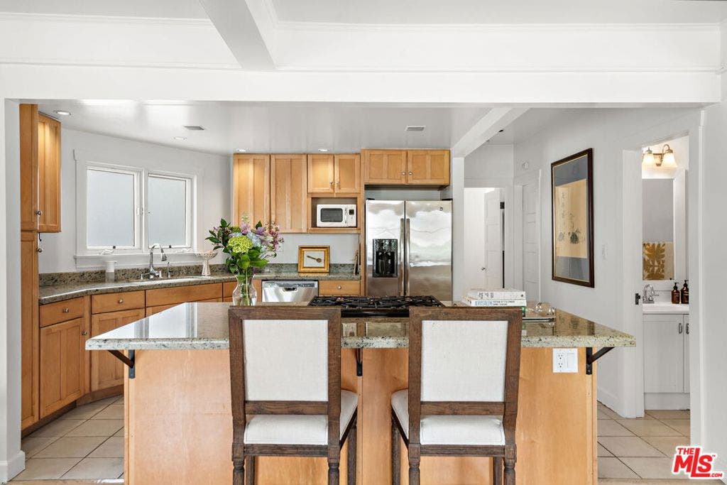 308 Windward Avenue, Venice, CA 90291