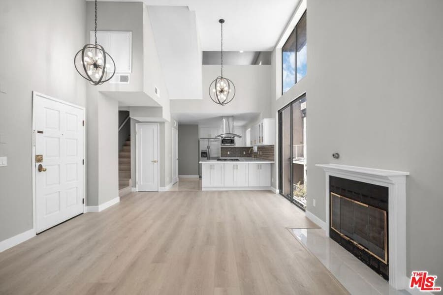 Property photo for 869 S Wooster Street, #301, Los Angeles, CA