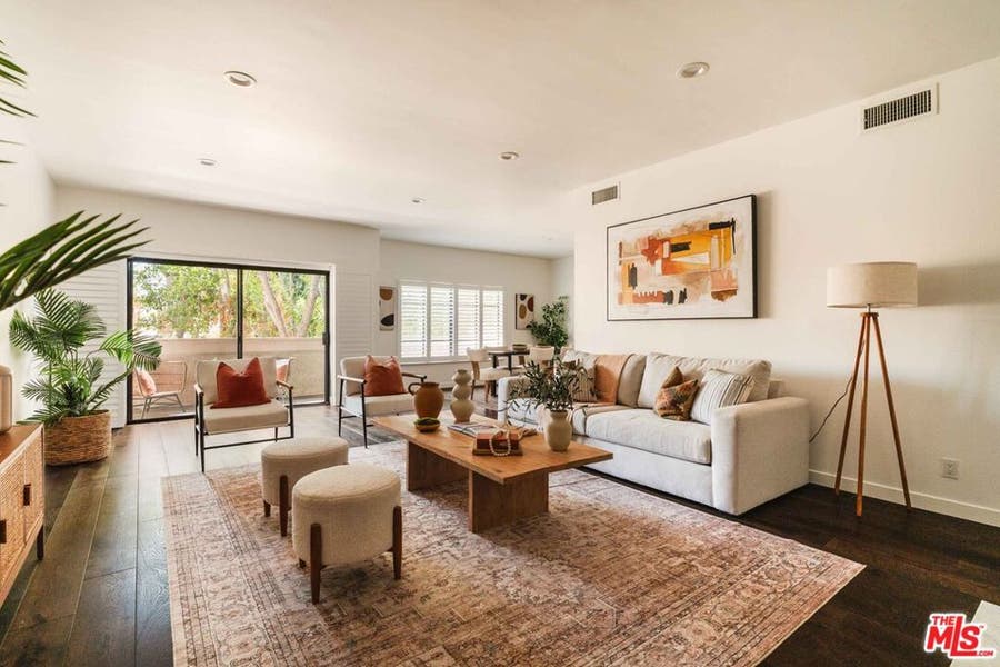 Property photo for 14050 Magnolia Boulevard, #105, Los Angeles, CA