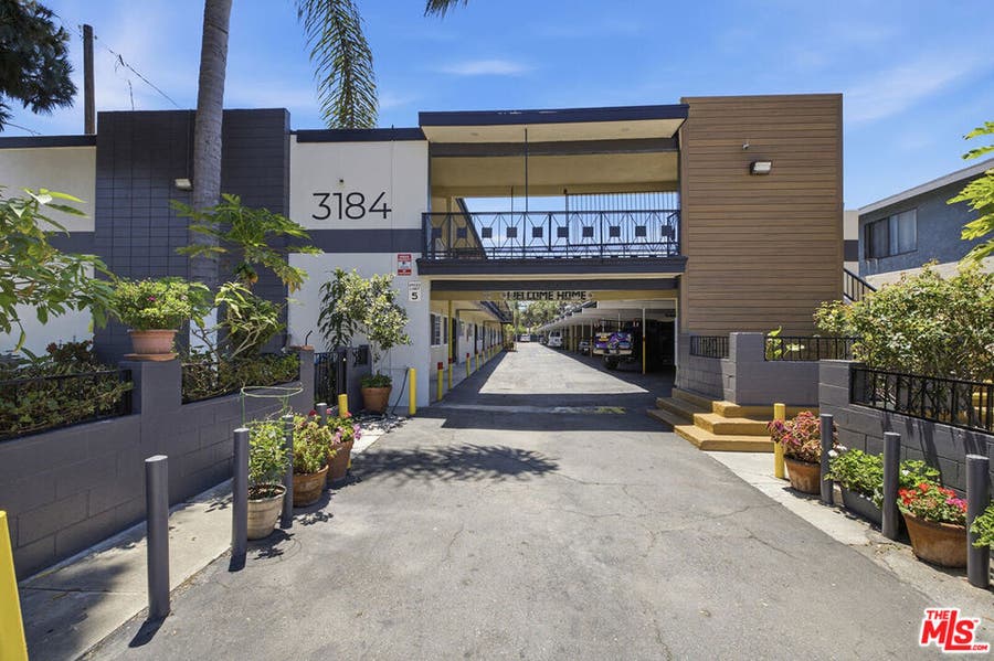 Property photo for 3184 El Segundo Boulevard, Lynwood, CA