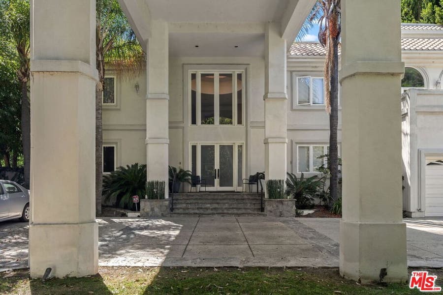 Property photo for 4743 White Oak Avenue, Encino, CA