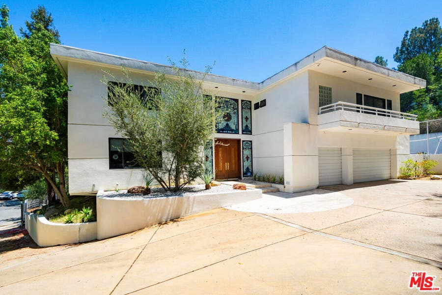 Property photo for 15656 Crownridge Place, Sherman Oaks, CA
