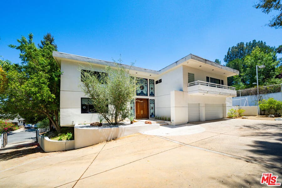 Property photo for 15656 Crownridge Place, Sherman Oaks, CA