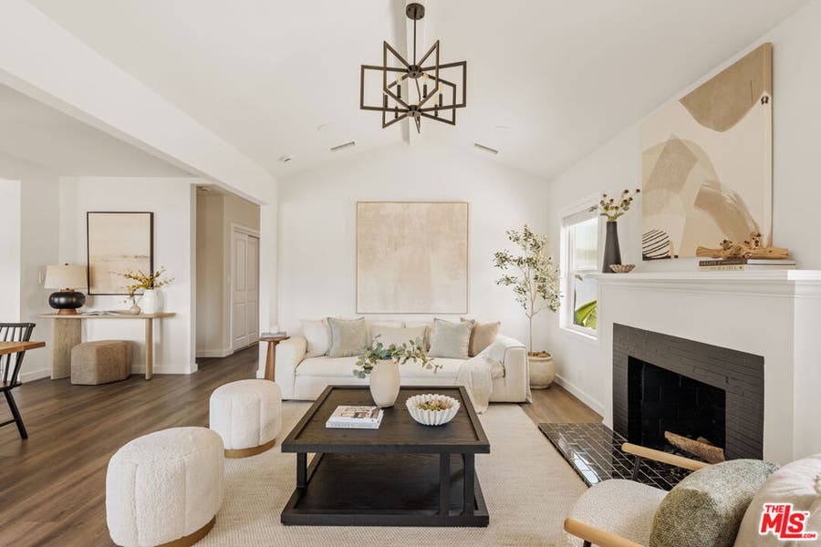 Property photo for 8421 Airlane Avenue, Los Angeles, CA