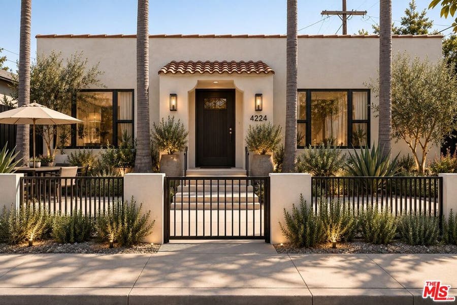 Property photo for 4224 E 11th Street, Long Beach, CA