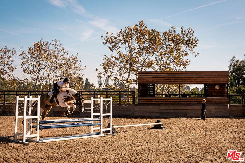 1680 Old Oak Road, Los Angeles, CA 90049 1680 Old Oak Road, Los Angeles, CA 90049