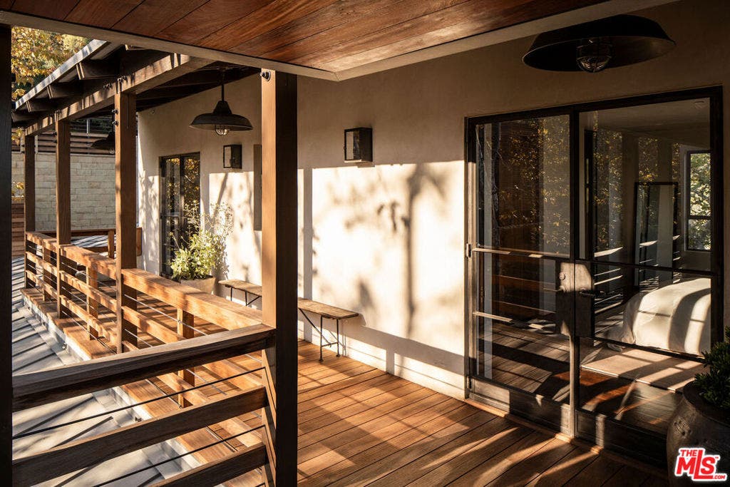 1680 Old Oak Road, Los Angeles, CA 90049 1680 Old Oak Road, Los Angeles, CA 90049