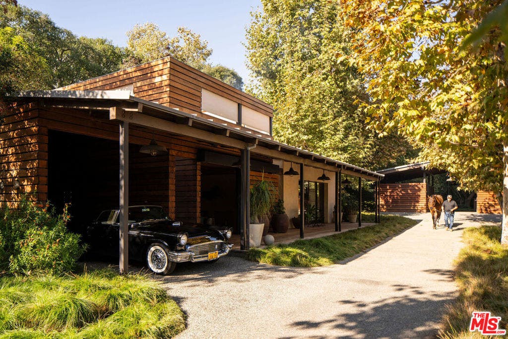 1680 Old Oak Road, Los Angeles, CA 90049 1680 Old Oak Road, Los Angeles, CA 90049