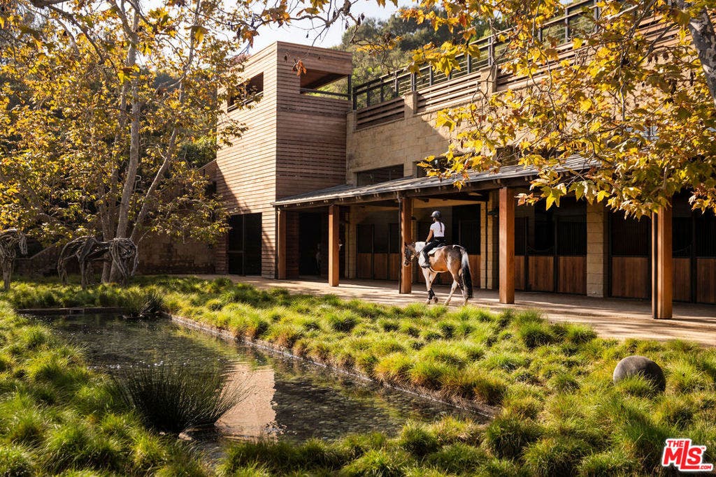 1680 Old Oak Road, Los Angeles, CA 90049 1680 Old Oak Road, Los Angeles, CA 90049