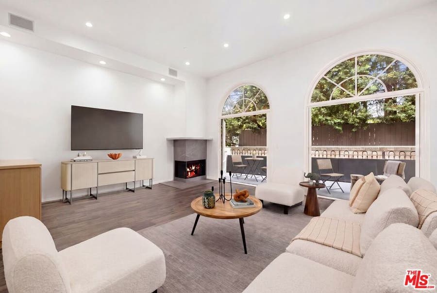 Property photo for 14100 Dickens Street, #2, Sherman Oaks, CA