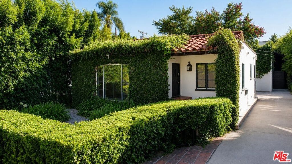 431 Westmount Drive, West Hollywood, CA 90048 431 Westmount Drive, West Hollywood, CA 90048