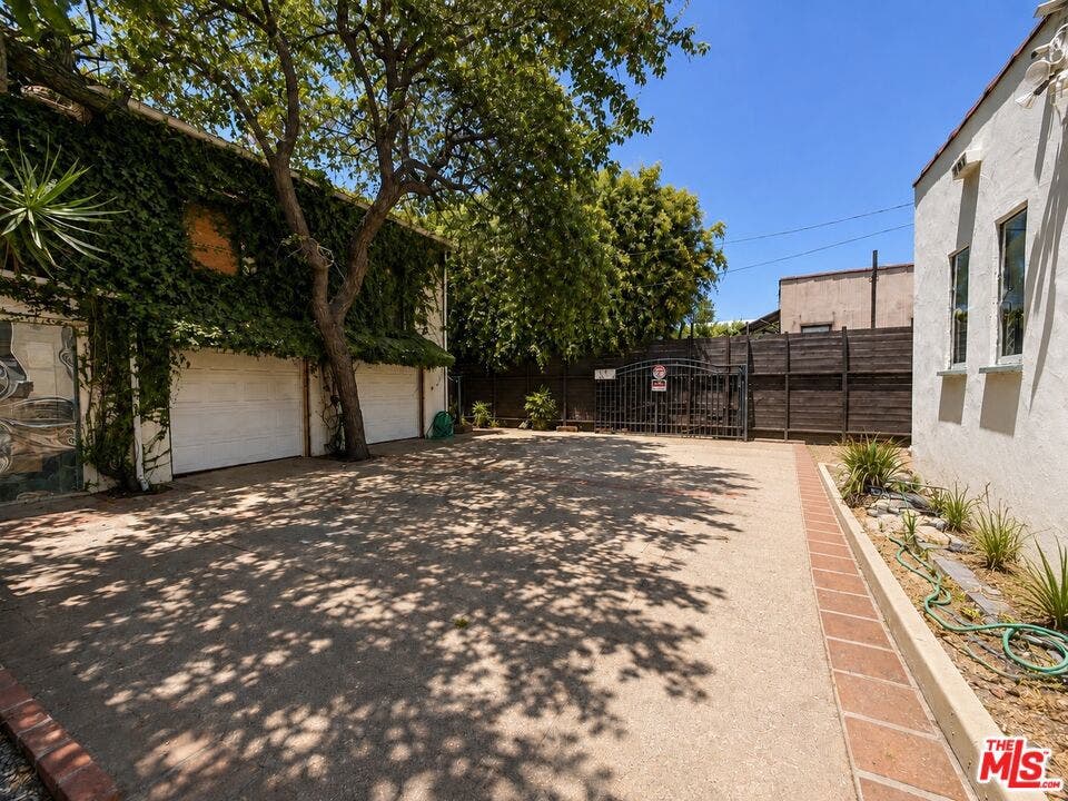431 Westmount Drive, West Hollywood, CA 90048 431 Westmount Drive, West Hollywood, CA 90048