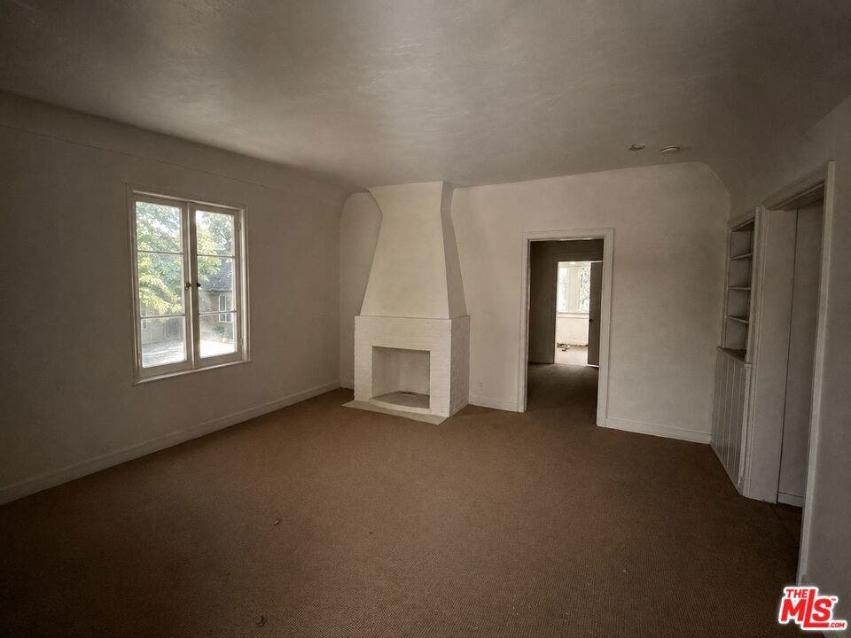 431 Westmount Drive, West Hollywood, CA 90048 431 Westmount Drive, West Hollywood, CA 90048
