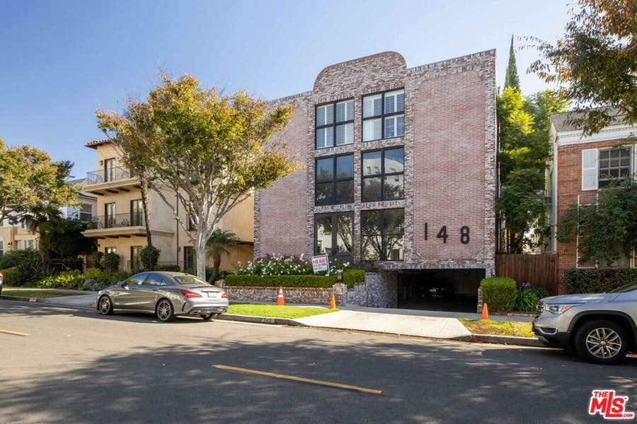 Property photo for 148 S Reeves Drive, #8, Beverly Hills, CA