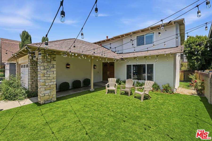 Property photo for 5516 Bluebell Avenue, Valley Village, CA