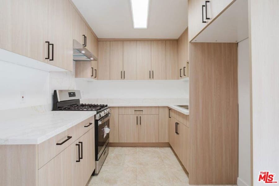 Property photo for 914 E Elk Avenue, #3, Glendale, CA