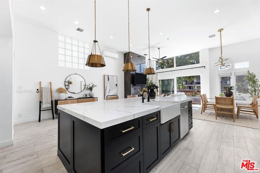 Property photo for 2331 Eastern Canal, Venice, CA