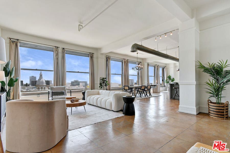 Property photo for 108 W 2nd Street, #806, Los Angeles, CA