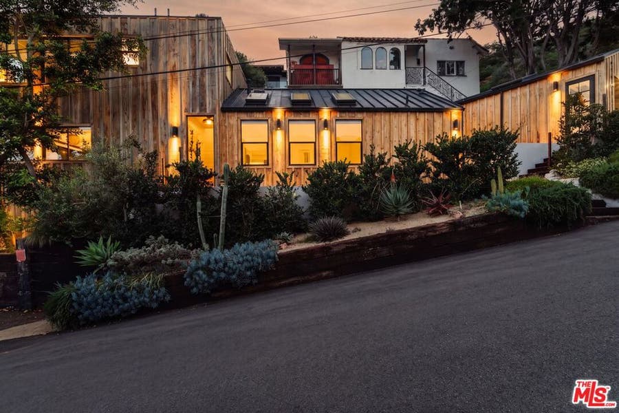 Property photo for 8550 Ridpath Drive, Los Angeles, CA