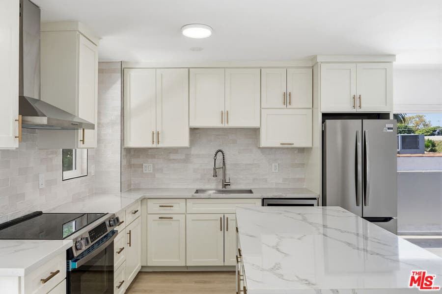 Property photo for 929 N Stanley Avenue, #2, West Hollywood, CA