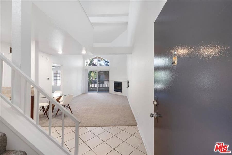 Property photo for 5530 Owensmouth Avenue, #316, Woodland Hills, CA