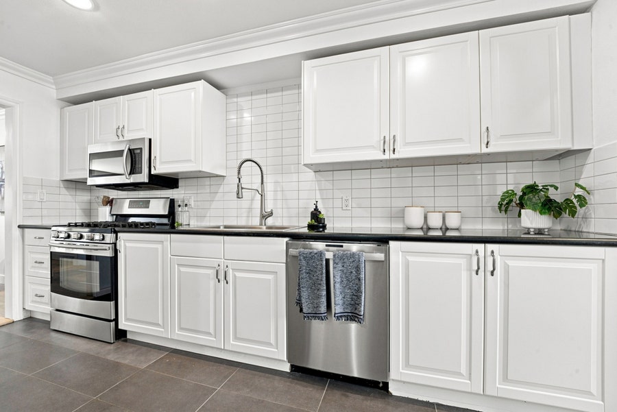 Property photo for 5243 Yarmouth Avenue, #31, Encino, CA