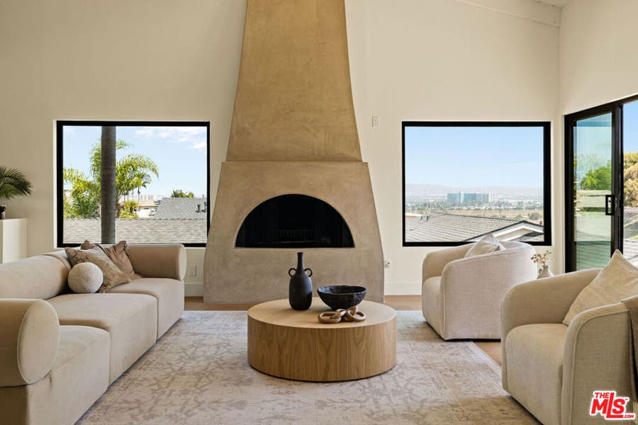 Property photo for 8140 Calabar Avenue, Playa Del Rey, CA