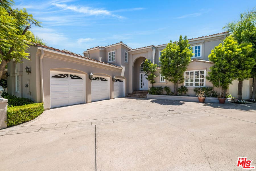 Property photo for 2084 Deer Run Lane, Los Angeles, CA