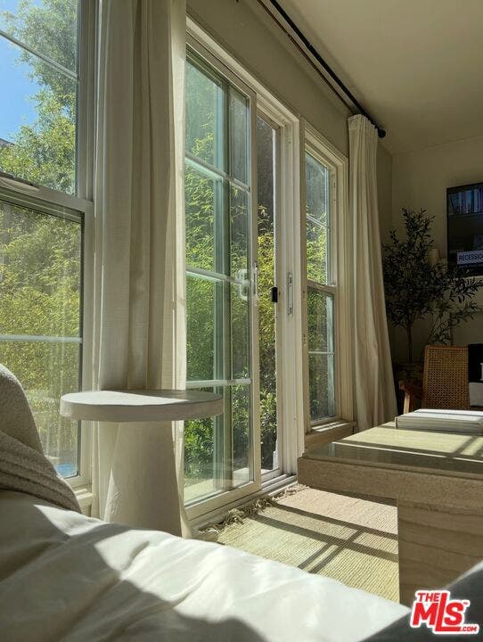 Property photo for 137 S Crescent Drive, #1, Beverly Hills, CA