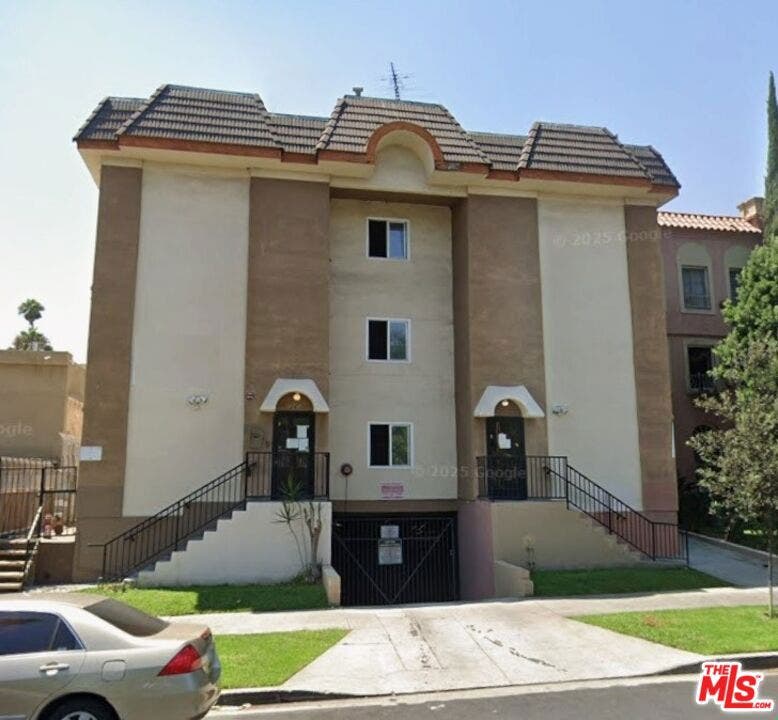 Property photo for 545 S Manhattan Place, #11, Los Angeles, CA