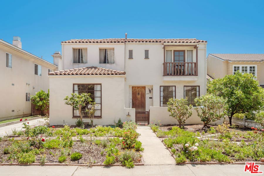 Property photo for 10614 Cushdon Avenue, Los Angeles, CA
