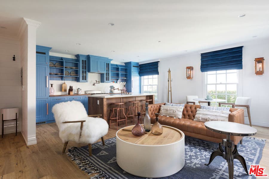 Property photo for 135 S Roxbury Drive, #1/2, Beverly Hills, CA