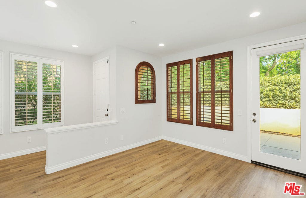 10 Aryshire Lane, Ladera Ranch, CA 92694 10 Aryshire Lane, Ladera Ranch, CA 92694
