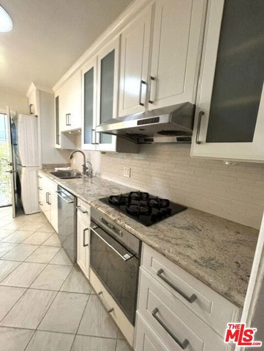 Property photo for 2005 Federal Avenue, #2007, Los Angeles, CA